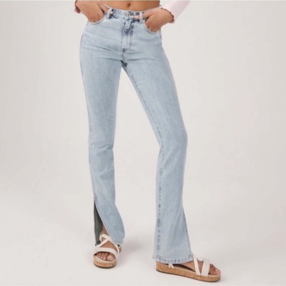 ❤️ NWOT! SOMETHING NAVY NINA HIGH RISE SLIM FIT SPLIT HEM JEANS, 14 (32) - Picture 2 of 12